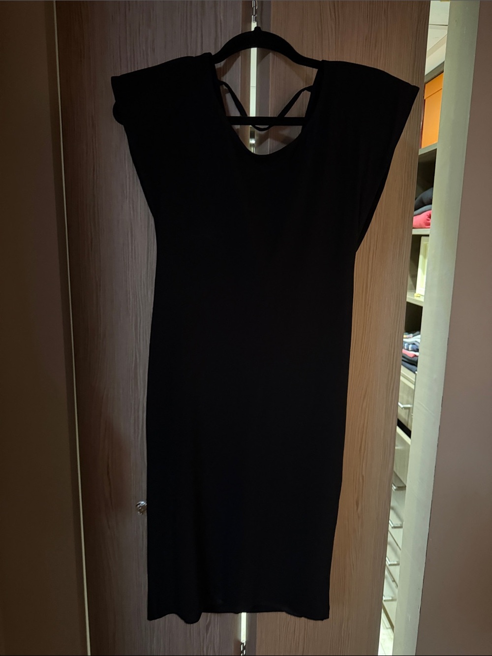 Gestuz Classic Black Cap Midi Dress S